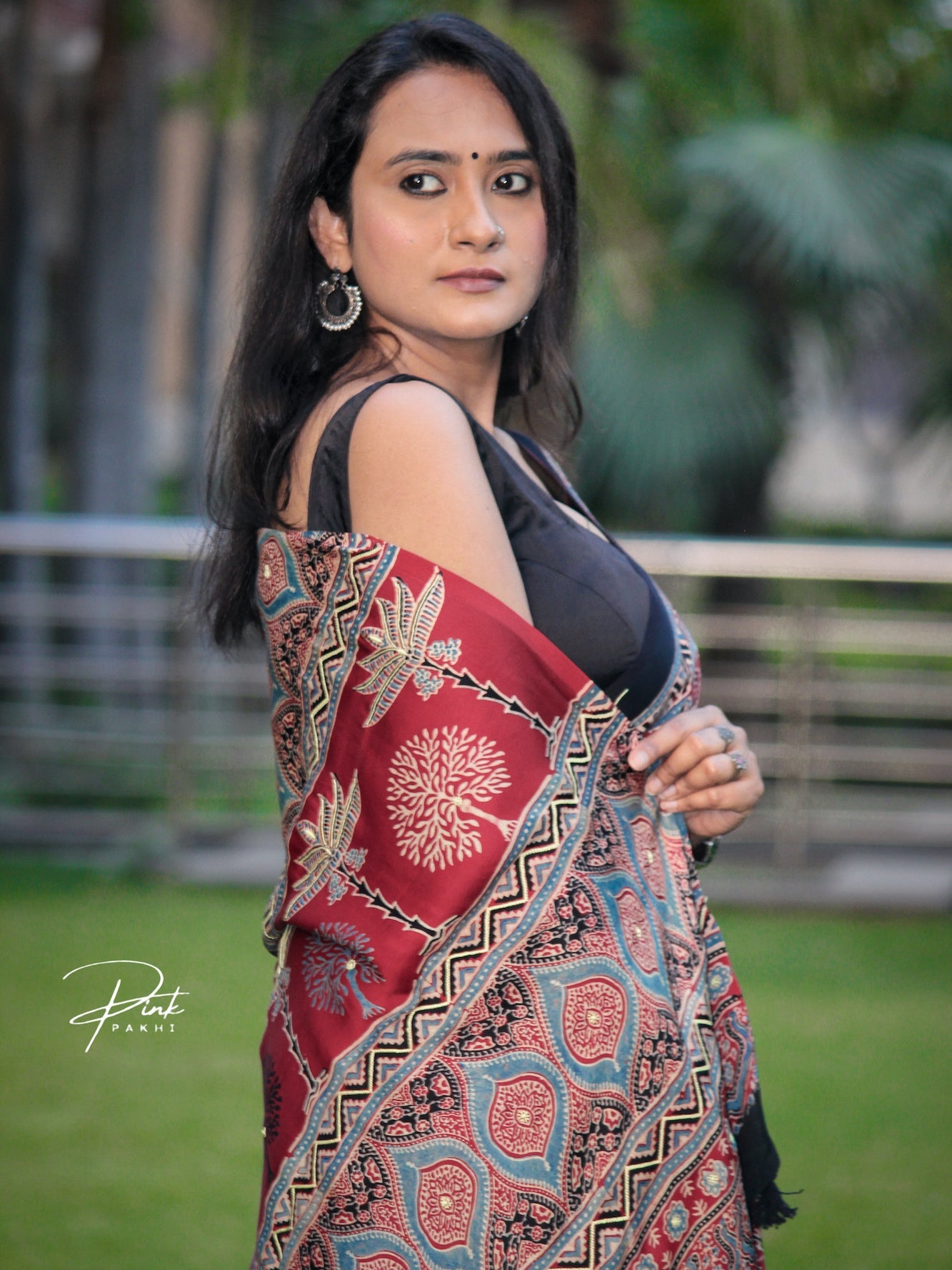WHISPERING PALMS Pink Pakhi Pink Pakhi