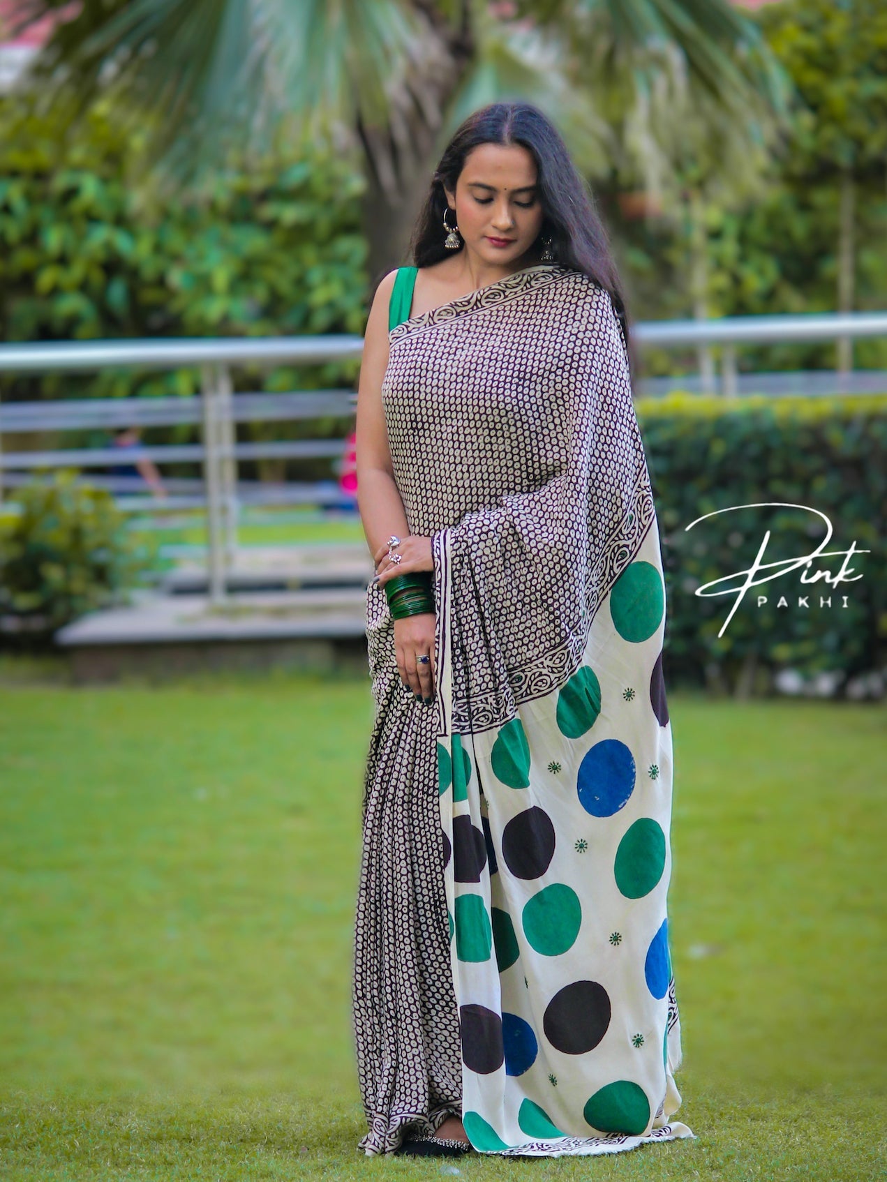 MAITRAYEE Pink Pakhi Pink Pakhi