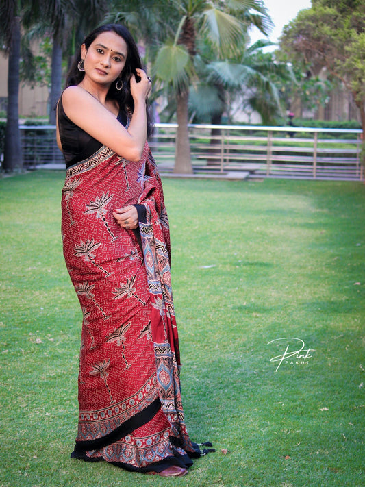 WHISPERING PALMS Pink Pakhi Pink Pakhi